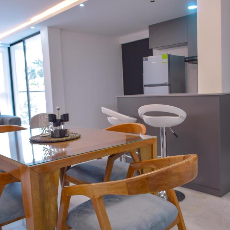 Lumina House Moderno y tranquilo apartamento Cerca de las clínicas y del estadio - Apartamento de 2 dormitorios con balcón - 10