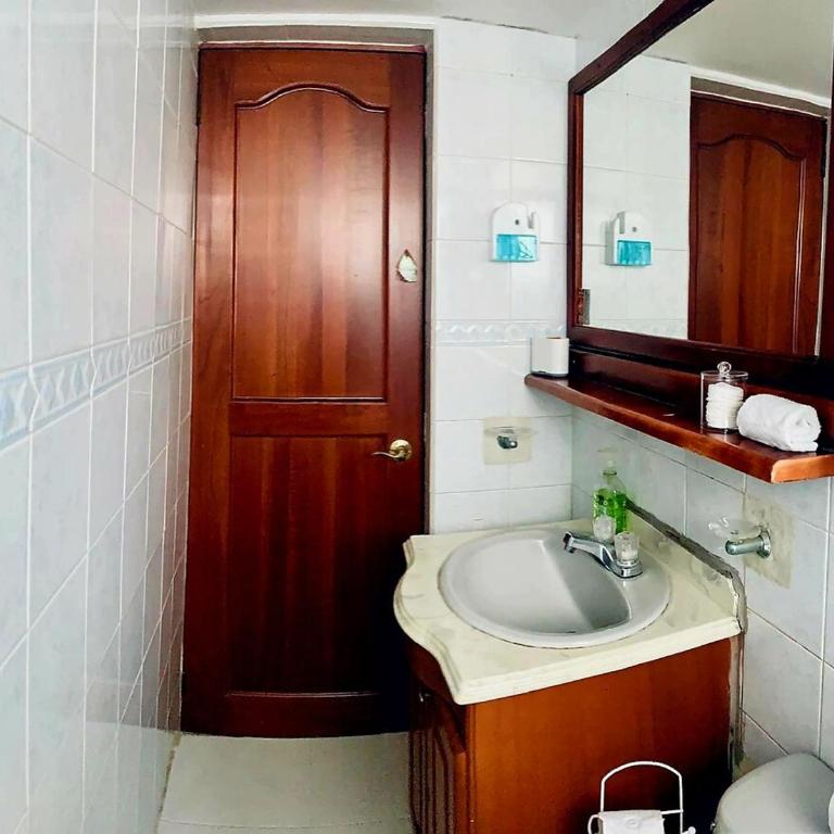 Cerca de La Villa, el Estadio y Expofuturo - Apartment - 24