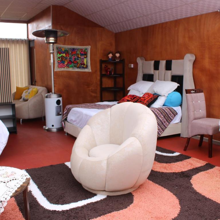 Titicaca Wara wara Lodge - Suite with Lake View - 4