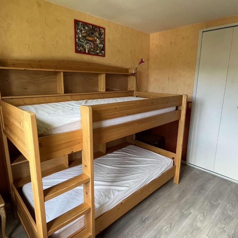 Maison confortable avec parking - 6 pers. - FR-1-871-62 - Chalet - 7