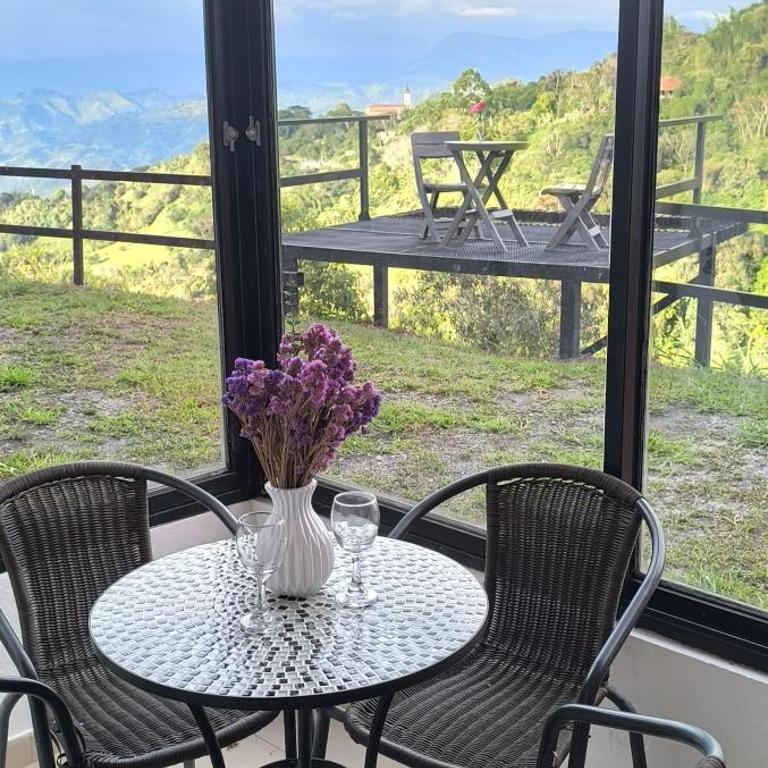 La Nebulosa Glamping - Family Room - 9