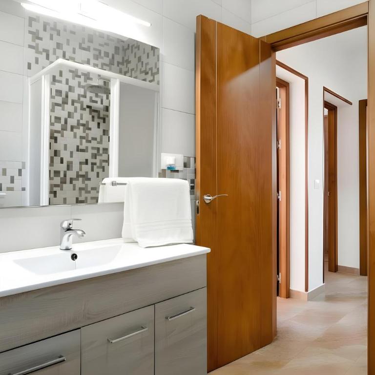 Casa con piscina privada deluxe View - Maison de Vacances - 14