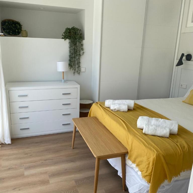 2 apartamentos muy luminosos con grandes terraza - Apartment - 14