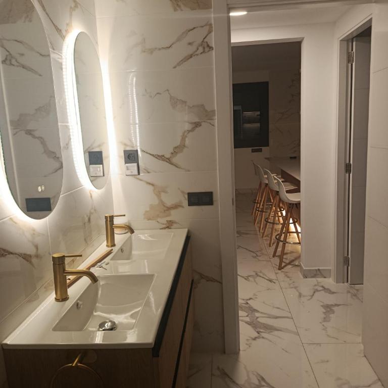 Villa lujosa con spa, piscina y sala de juegos PRIVADOS - Deluxe Villa - 64
