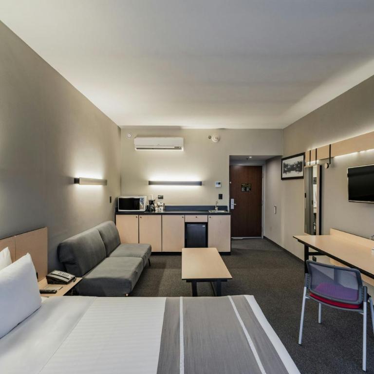 City Express Plus by Marriott Ciudad de México Patio Universidad - Superior Zimmer mit Queensize-Bett und Schlafsofa - 6
