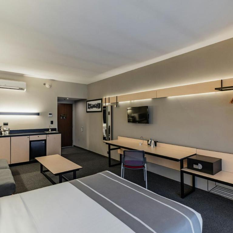 City Express Plus by Marriott Ciudad de México Patio Universidad - Superior Zimmer mit Queensize-Bett und Schlafsofa - 8