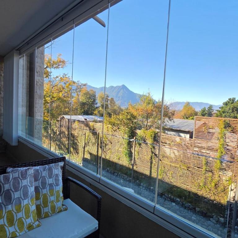 Departamento cercano al centro, estacionamiento y wifi - Two-Bedroom Apartment - 12