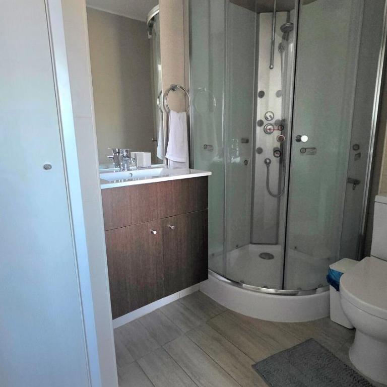 Departamento cercano al centro, estacionamiento y wifi - Two-Bedroom Apartment - 29