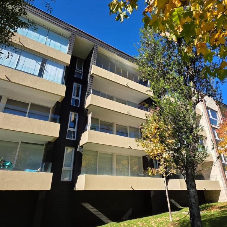 Departamento cercano al centro, estacionamiento y wifi - Two-Bedroom Apartment - 30