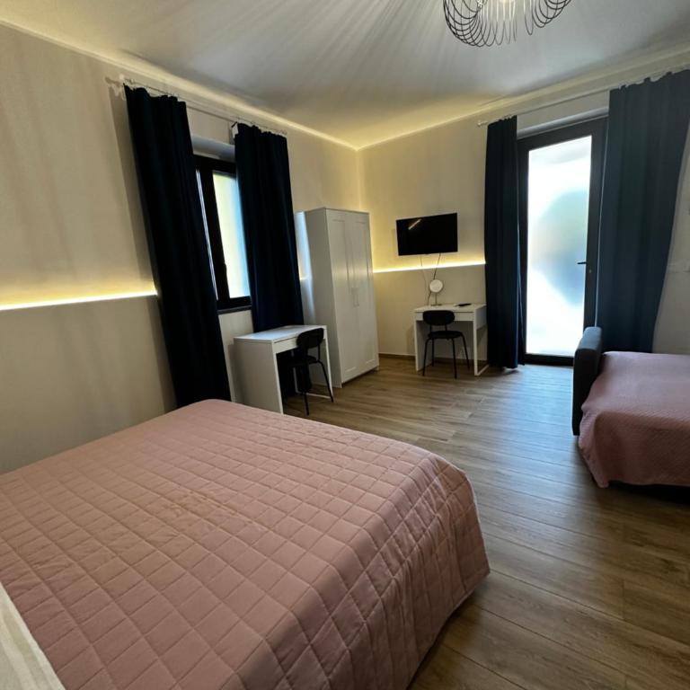 Villa Feluchia Tra Il Mare E Il Vulcano - Camera Familiare con Bagno - 9