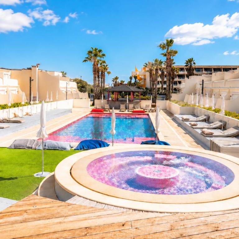 Naturiste Cap d'Agde Jardin d'Eden 126-Couples Only- Swimming Pool Jaccuzzi - Appartement - 4