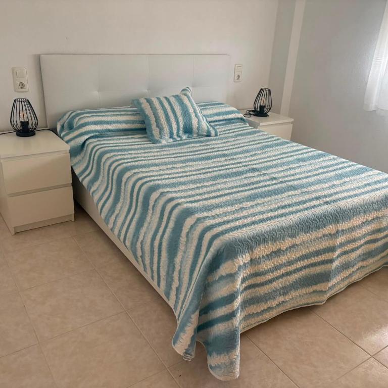 A pie de playa y PortAventuraWorld - Apartamento con vistas al mar - 14