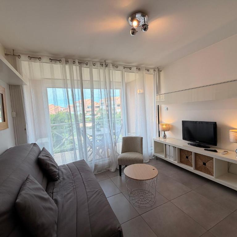 L Ecrin Lumineux, piscine, Clim et parking à 100 m de la mer - LaConciergerieByNina - Appartement 1 Chambre - 15