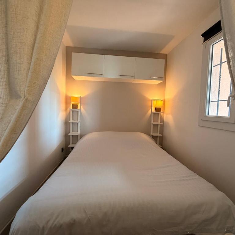 L Ecrin Lumineux, piscine, Clim et parking à 100 m de la mer - LaConciergerieByNina - Appartement 1 Chambre - 17