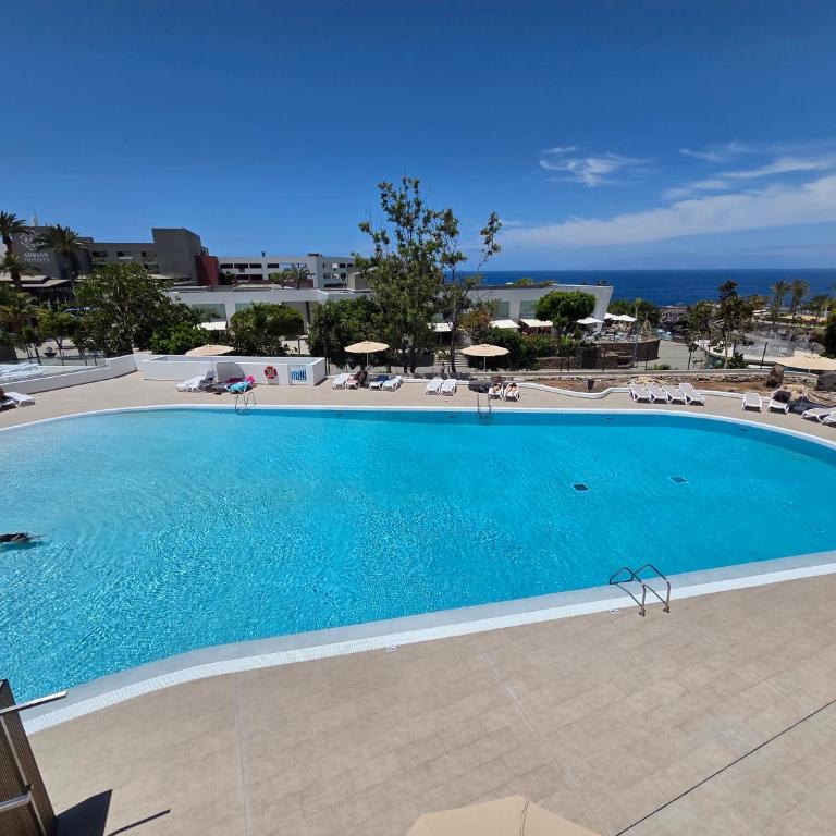 Ocean Sunset view, Air Conditioned, Renovated apartment - Studio-Apartment - 3