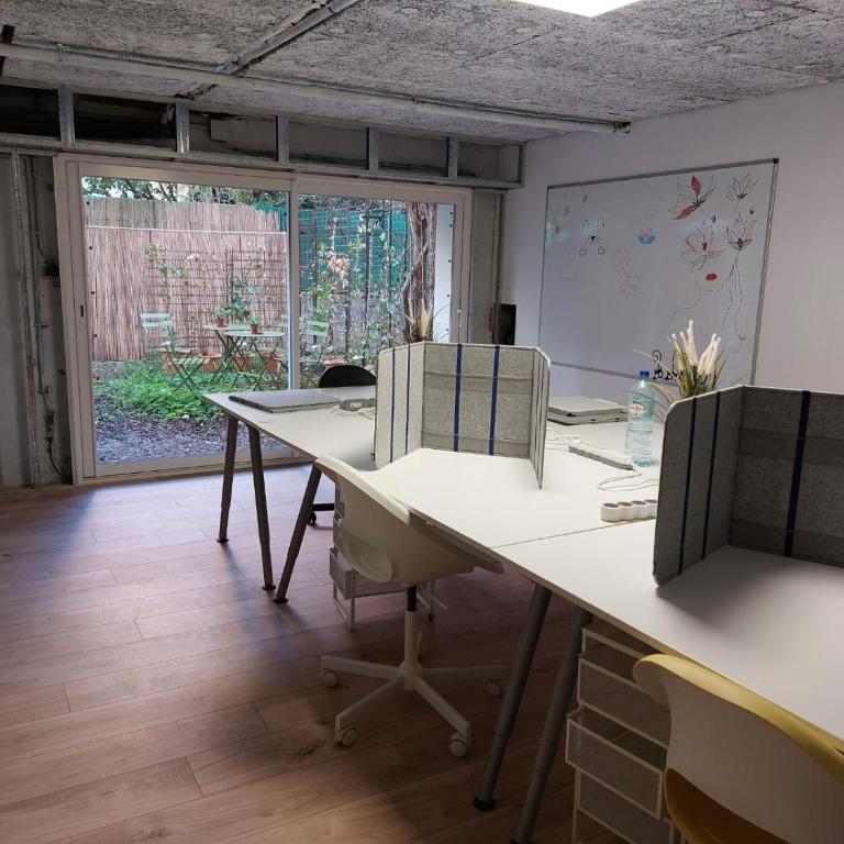 studio entièrement équipé avec balcon et accès jardin - Apartment mit 1 Schlafzimmer - 14