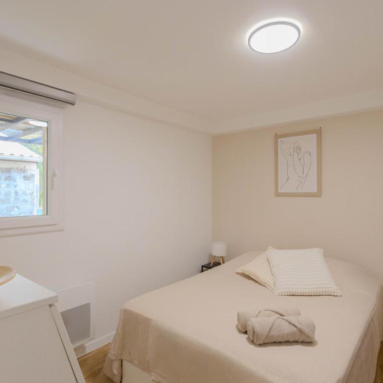 Appartement rénové 3 chambres avec parking à Nice - Apartamento de 3 dormitorios - 2