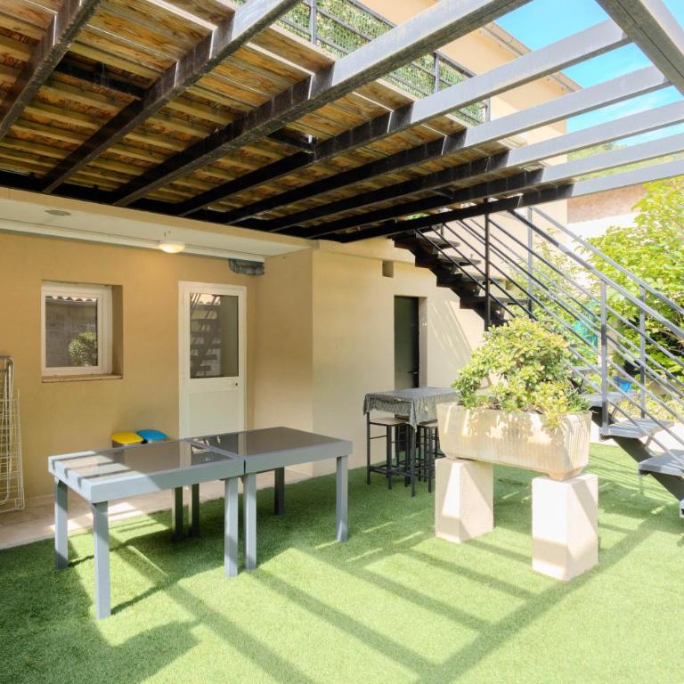 Appartement rénové 3 chambres avec parking à Nice - Apartamento de 3 dormitorios - 9