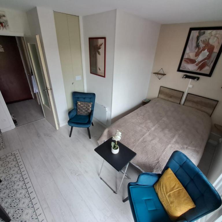 Coup de cœur 3 étoiles terrasse parking Wifi à 70 m des thermes - Appartement 1 Chambre - 3