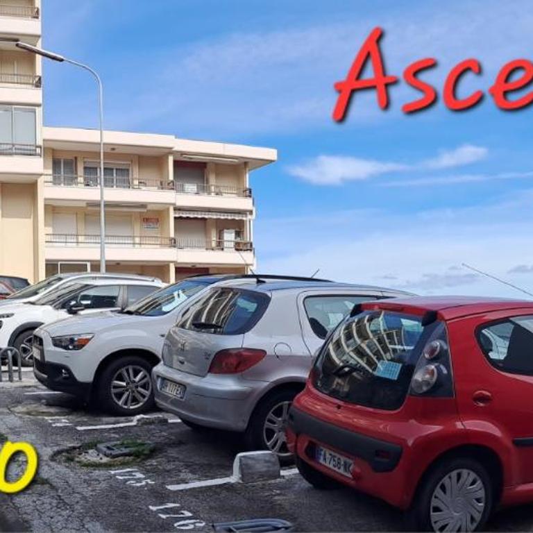 Coup de cœur 3 étoiles terrasse parking Wifi à 70 m des thermes - Appartement 1 Chambre - 30