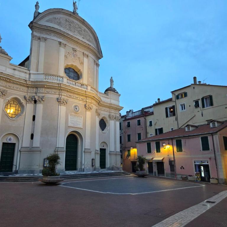 A 80 mt dal mare Loft nel centro storico di Imperia - Appartamento Loft con 1 Camera da Letto e Balcone - 6