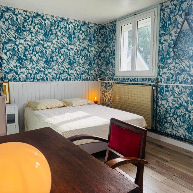 Maison de charme, au calme, 2min à pied plage - Three-Bedroom Home - 25