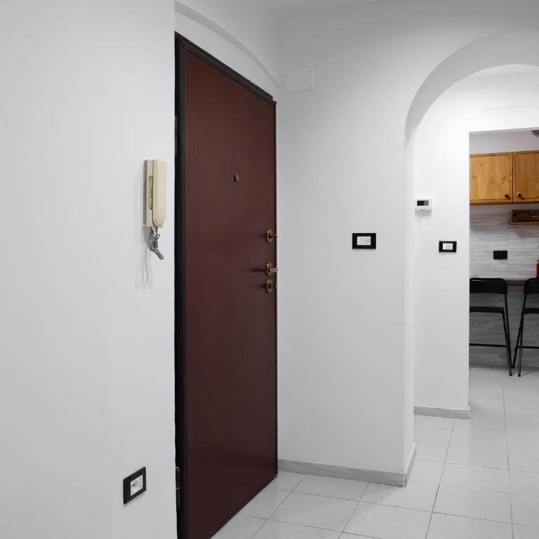 La Casa di Betty - Two-Bedroom Apartment - 13