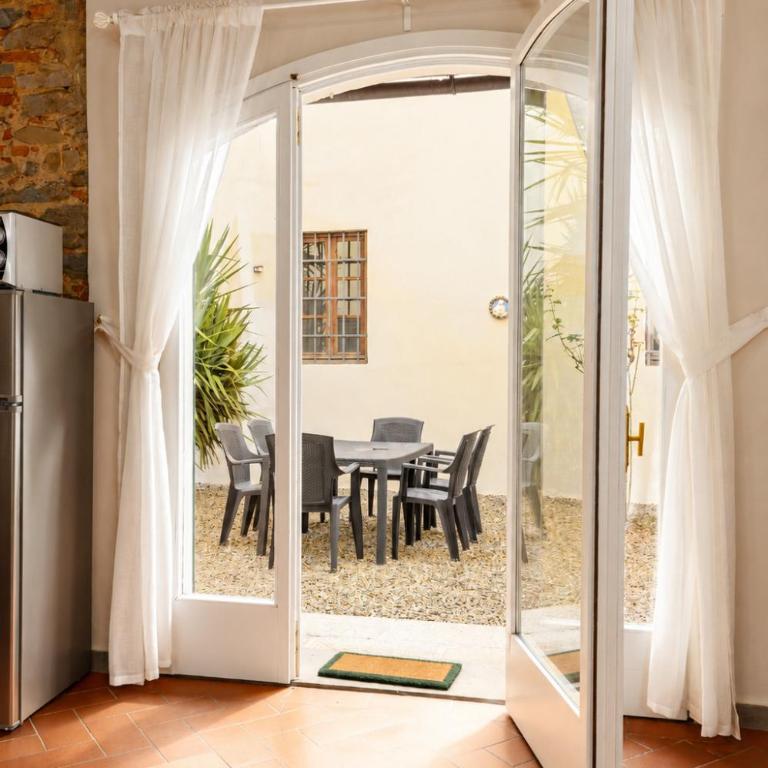 Apartment with Private Garden - Appartamento con 3 Camere da Letto - 7