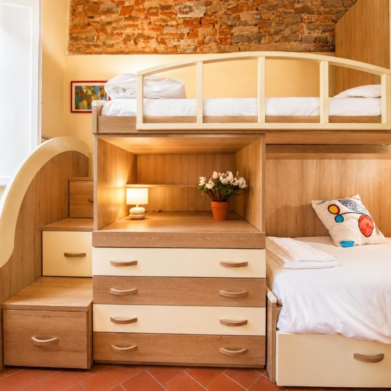 Apartment with Private Garden - Appartamento con 3 Camere da Letto - 10
