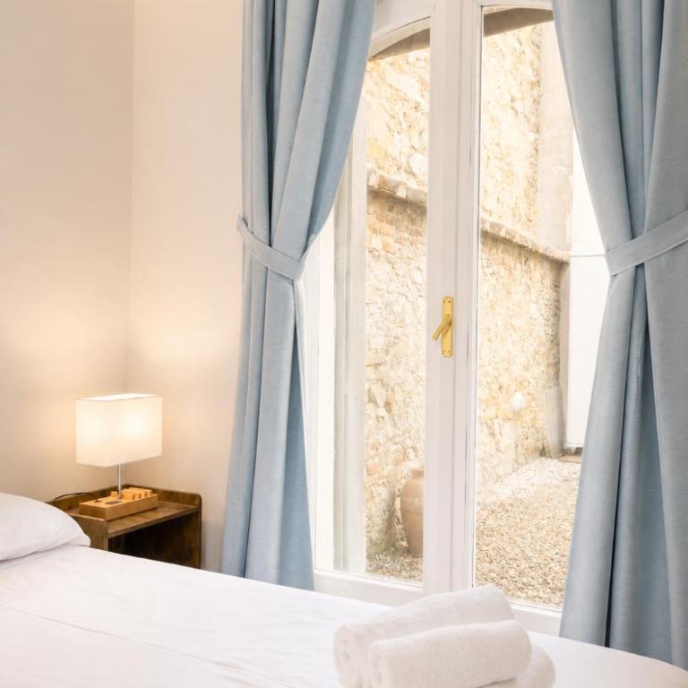Apartment with Private Garden - Appartamento con 3 Camere da Letto - 13