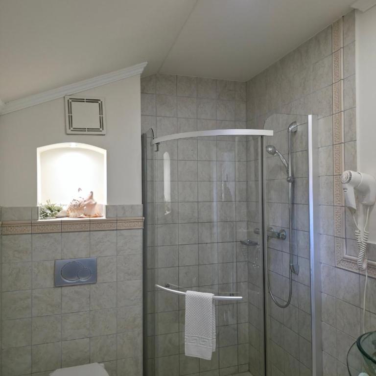 Luxury Rooms Minjon - Deluks Soba - 12