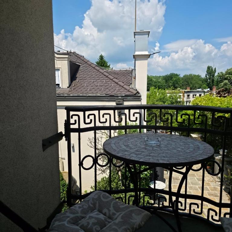 Luxury Rooms Minjon - Deluks Soba s Bračnim Krevetom i Pomoćnim Ležajem - 21