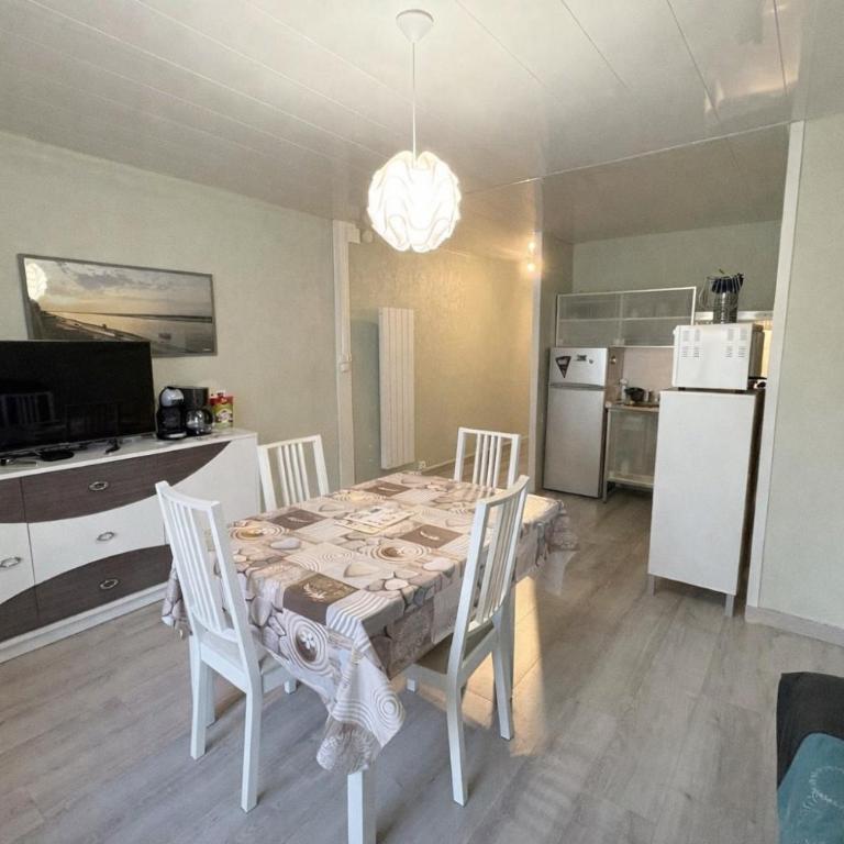 Le chti 100 m de la plage vue latérale mer - One-Bedroom Apartment - 1