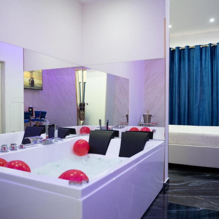 OLD STREET Luxury suite - Camera Matrimoniale con Vasca Idromassaggio - 4