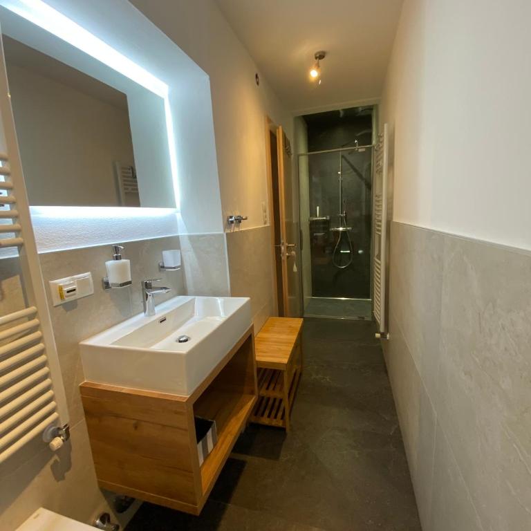 Villa Alessandra - Appartamento con 2 Camere da Letto - 18