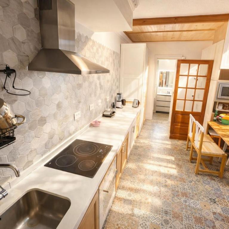 Tenerife caletillas vacaciones, quiet apartment near the ocean and local food spots and coastal walks, FAST WIFI - Apartment mit 2 Schlafzimmern - 7