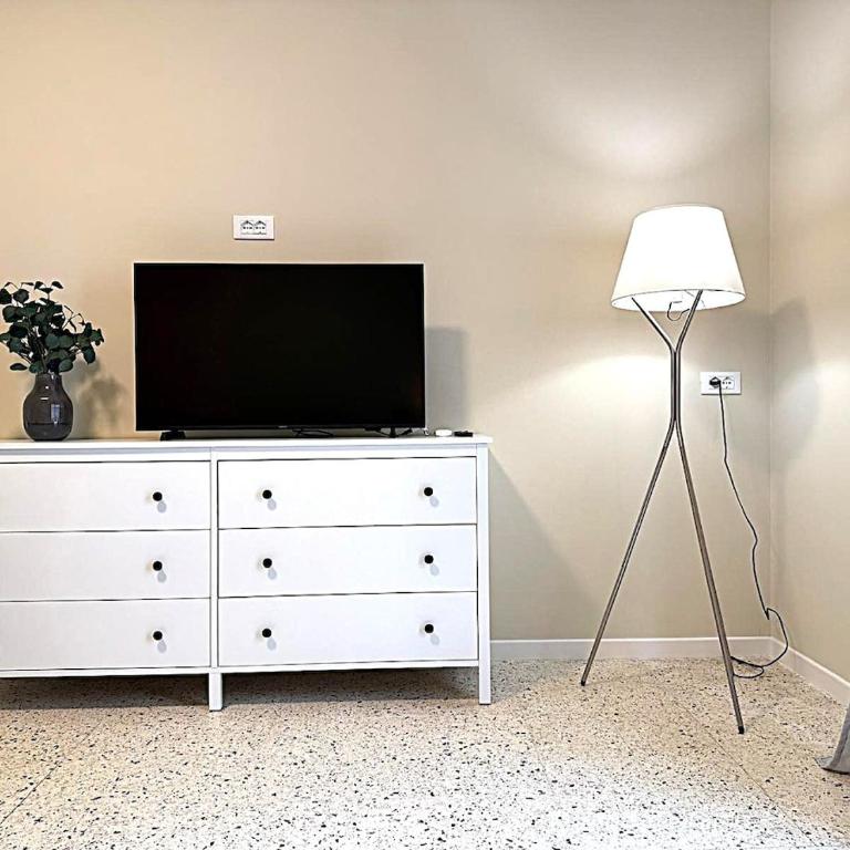 Thea casa Sicily - Three-Bedroom Apartment - 16