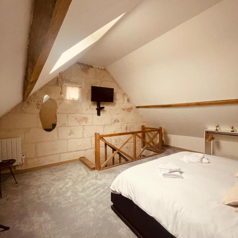 La maison du vieux bourg - Three-Bedroom Apartment - 11
