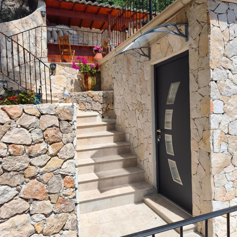 Maison exceptionnelle - Maison 2 Chambres - 34