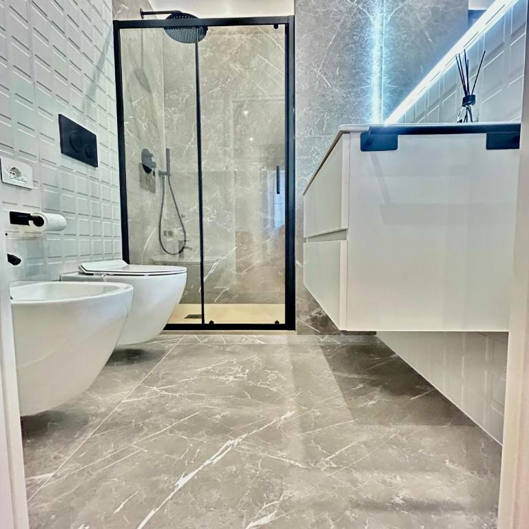 Homeclass Luxury - Appartamento con 2 Camere da Letto - 13