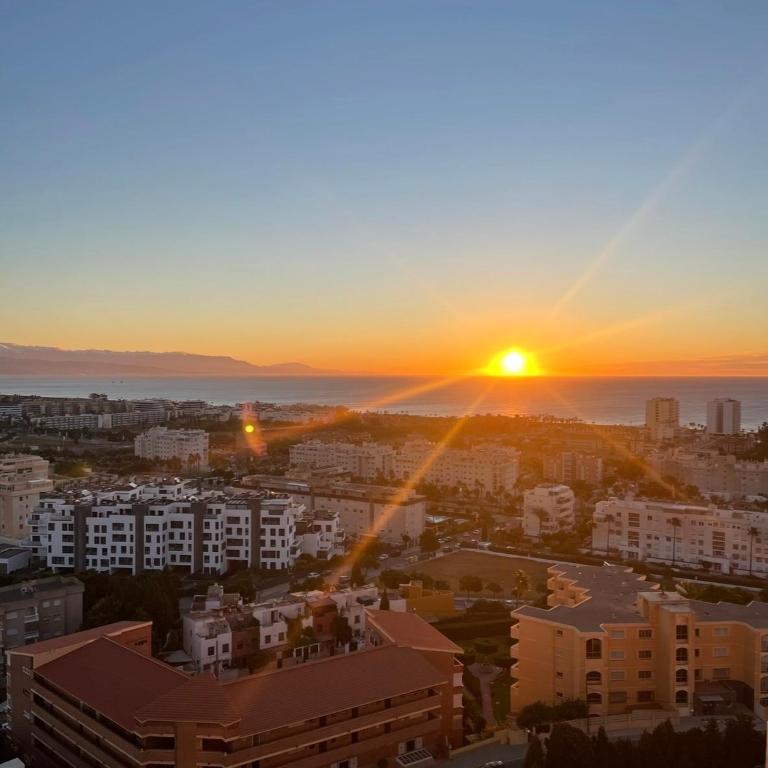 Torremolinos vistas al mar, piscina y dormitorio independiente - Apartment mit 1 Schlafzimmer - 19