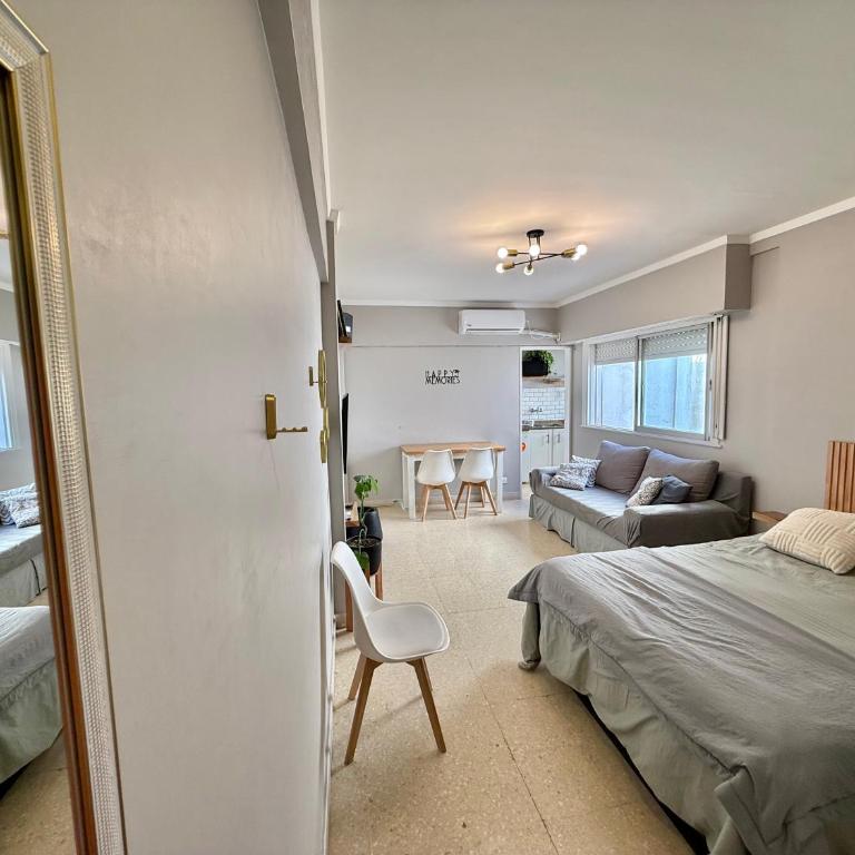 Jungle Apartment - One-Bedroom Apartment - 4