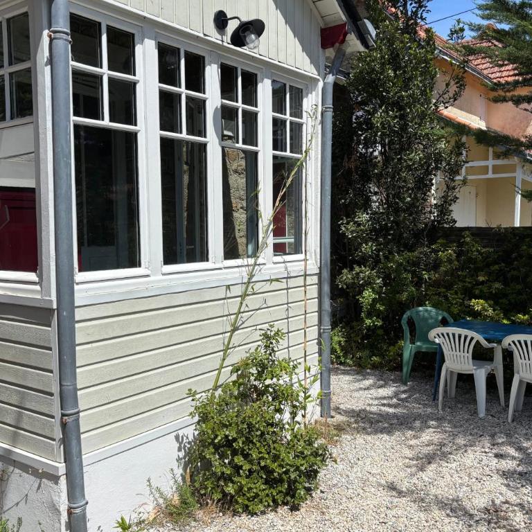 Bright house with terrace and garden - Ferienhaus - 13