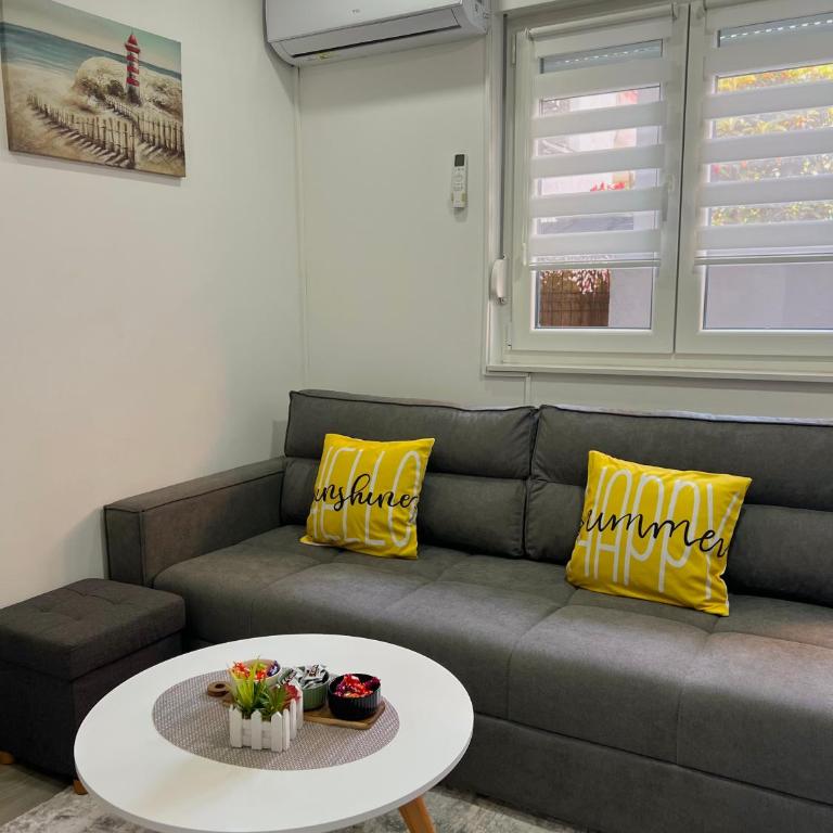 Apartments Aura - One-Bedroom Apartment - 1