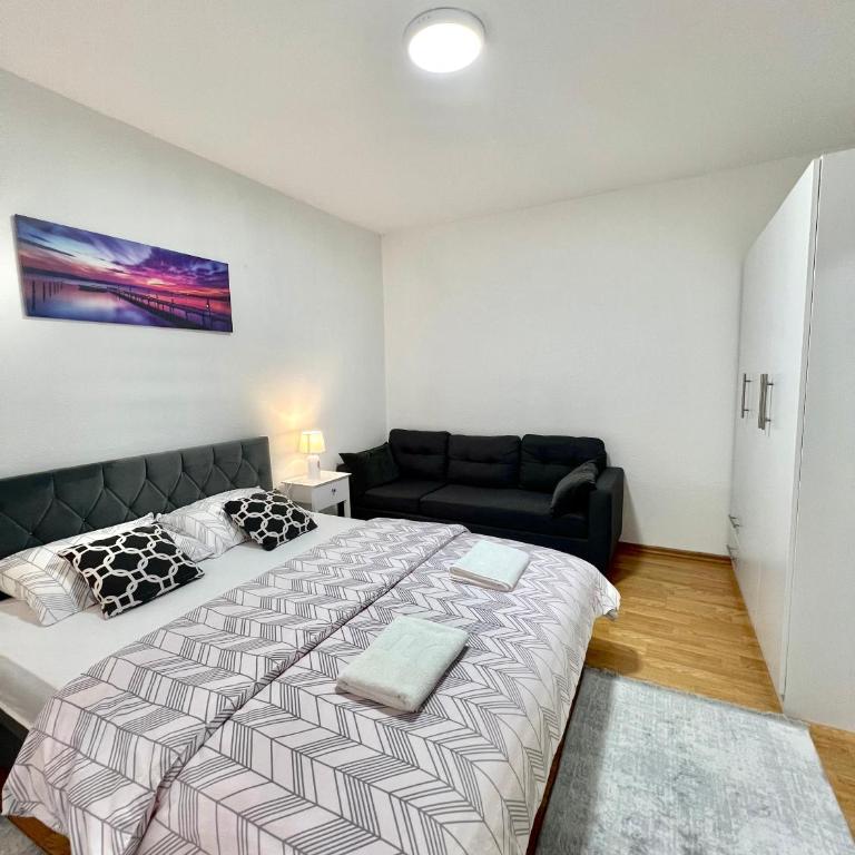 Apartments Aura - One-Bedroom Apartment - 20