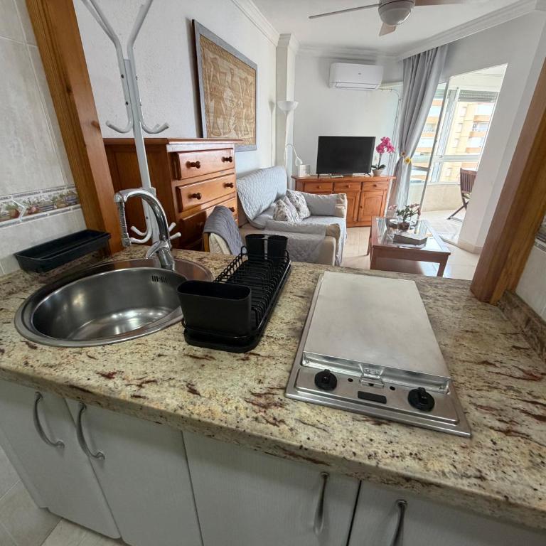 Estudio MAR EN CALMA, Primera Línea de Playa con Vistas al Mar - Apartamento Estudio con vistas al mar - 11