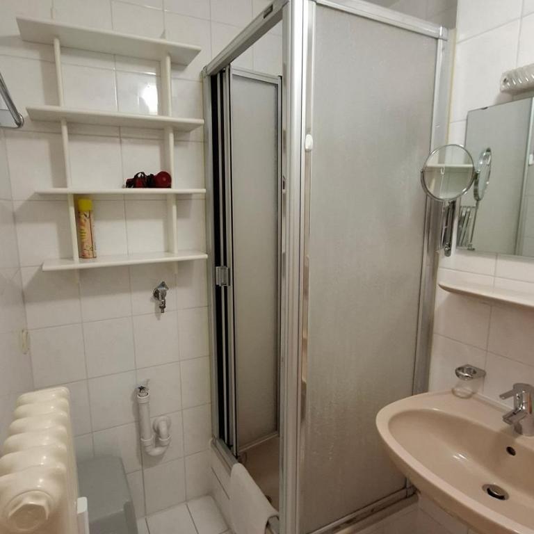 Fewo Schwabennest im Sonnenpark - Apartment mit 1 Schlafzimmer und Gartenblick - 12