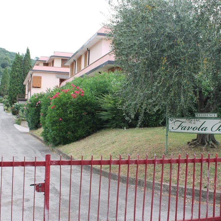 Magic Favola Bella - Two-Bedroom Apartment with Lake View - 10