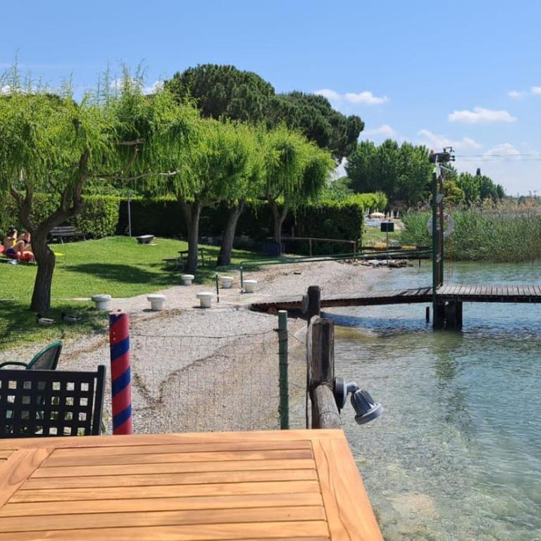 Magic Favola Bella - Two-Bedroom Apartment with Lake View - 12