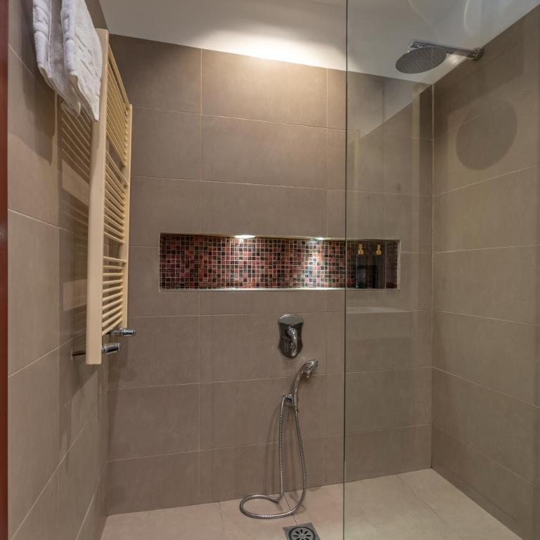 Vivilo Collection - Gallarate Terrace Apartment - Appartamento con 2 Camere da Letto e Terrazza - 15